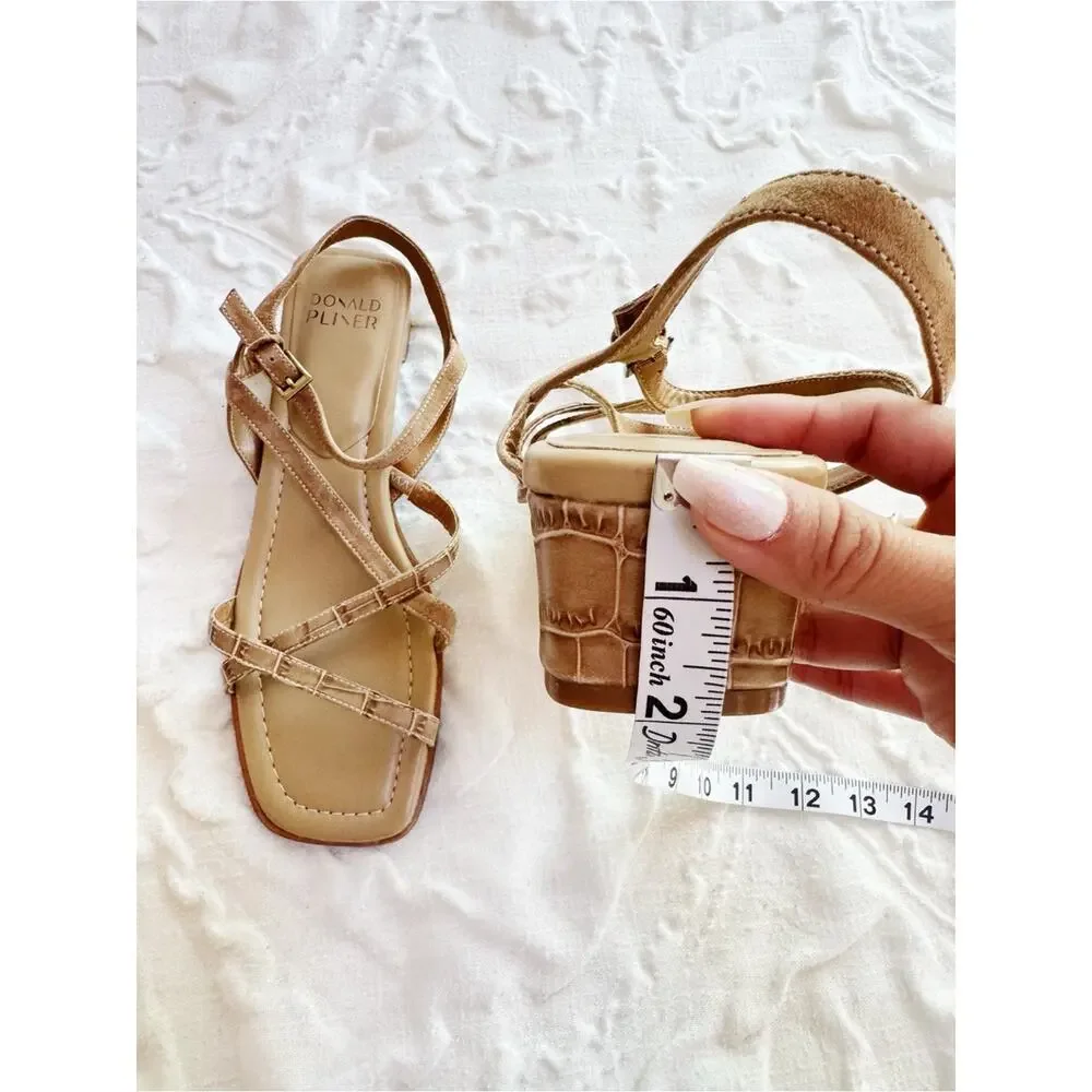 Donald Pliner Cesilia Sandal Size 9 New